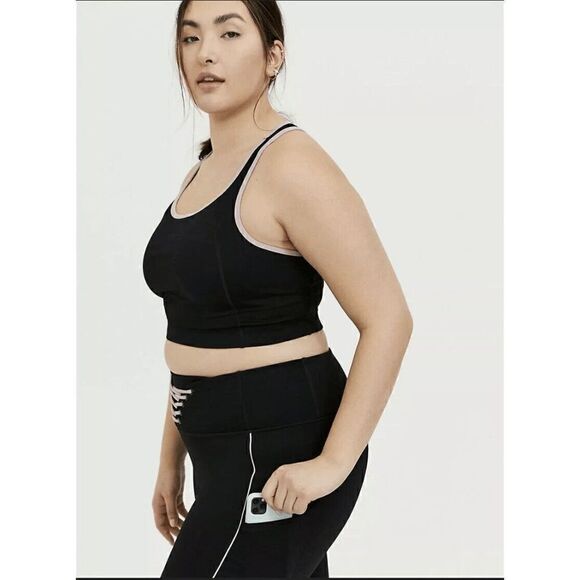 Torrid Active Black Light Pink Lattice Racerback Wicking Sports Bra 1X 14-16 - Picture 8 of 8
